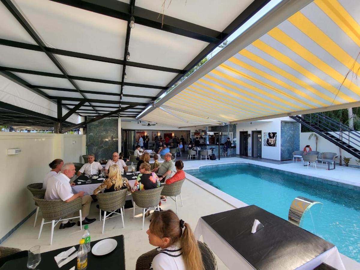 Hotel Oasis-Dream Holidays - La Petite France San Bernardino Eksteriør billede