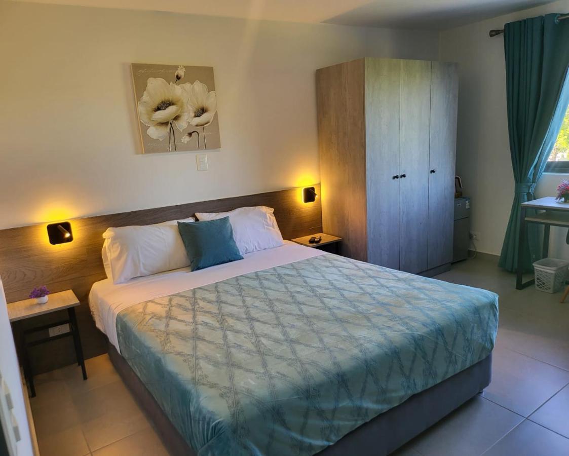 Hotel Oasis-Dream Holidays - La Petite France San Bernardino Eksteriør billede