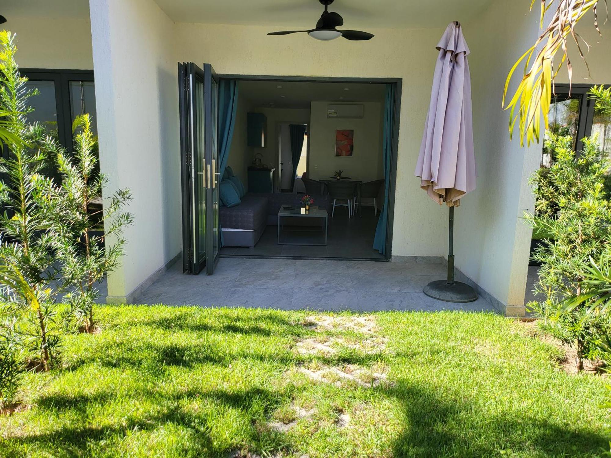 Hotel Oasis-Dream Holidays - La Petite France San Bernardino Eksteriør billede